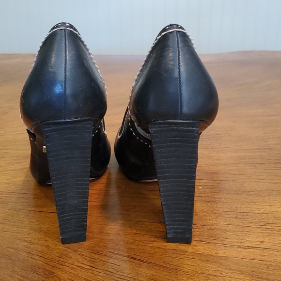 NWT L.A.M.B heels - Picture 5 of 8